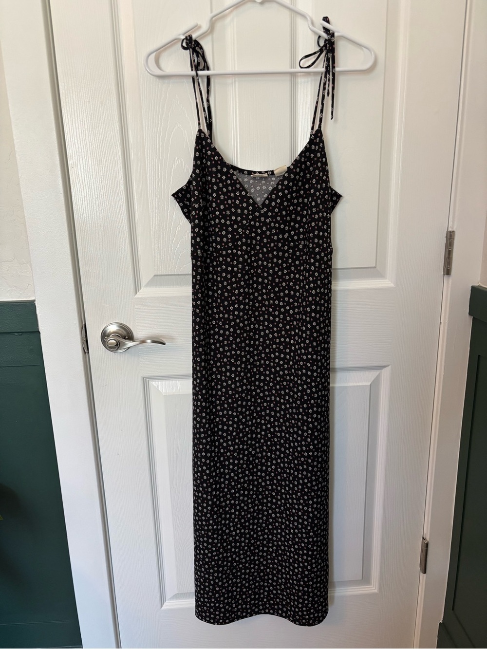 Levi’s Black Floral Tie Strap Midi Dress Women’s Medium Cottagecore Slip Dress